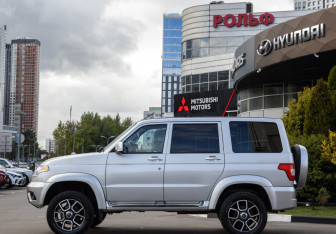 Подержанный автомобиль УАЗ Patriot 2019 года (6 фото)