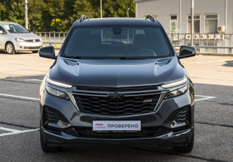 Подержанный автомобиль Chevrolet Equinox 2022 года (3 фото)