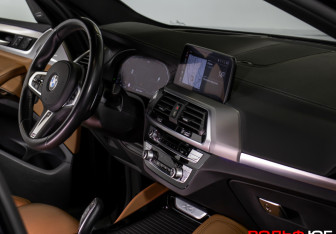 Подержанный автомобиль BMW X4 2020 года (16 фото)