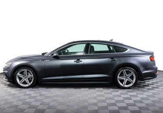 Подержанный автомобиль Audi A5 Liftback 2019 года (8 фото)