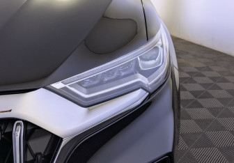 Подержанный автомобиль Hongqi HS5 2024 года (13 фото)