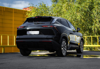 Подержанный автомобиль Jetour Dashing 2023 года (4 фото)