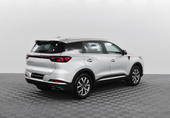 Подержанный автомобиль Chery Tiggo 7 Pro Max 2024 года (5 фото)