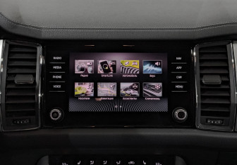 Подержанный автомобиль Skoda Kodiaq 2022 года (17 фото)