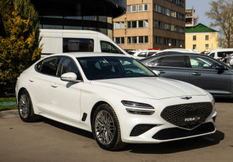 Подержанный автомобиль Genesis G70 2021 года (2 фото)
