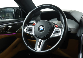 Подержанный автомобиль BMW M8 Sedan 2019 года (15 фото)