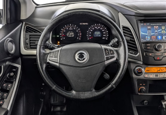 Подержанный автомобиль SsangYong Actyon 2013 года (22 фото)
