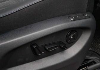 Подержанный автомобиль Volkswagen Teramont 2025 года (9 фото)