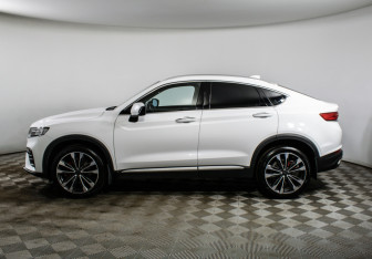 Подержанный автомобиль Geely Tugella 2022 года (8 фото)