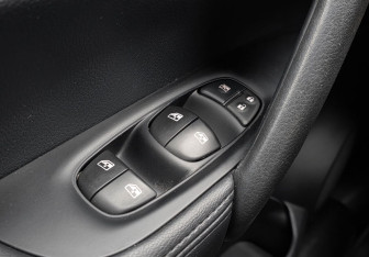 Подержанный автомобиль Nissan Qashqai 2020 года (14 фото)