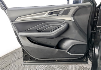 Подержанный автомобиль Haval F7 2020 года (19 фото)