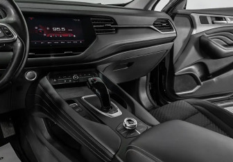 Подержанный автомобиль Haval F7 2022 года (9 фото)