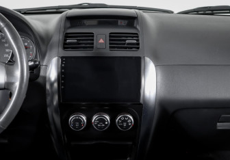 Подержанный автомобиль Suzuki SX4 Sedan 2008 года (13 фото)