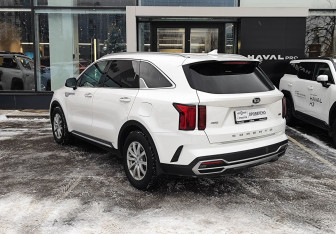 Подержанный автомобиль Kia Sorento 2020 года (7 фото)
