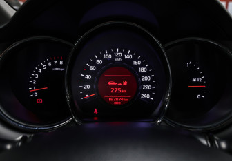 Подержанный автомобиль Kia Ceed Hatchback 2015 года (13 фото)