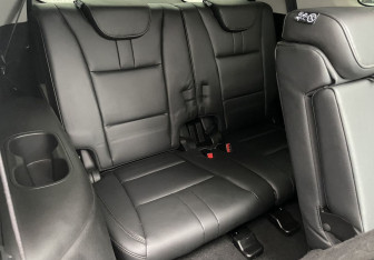 Подержанный автомобиль GAC GS8 2023 года (12 фото)