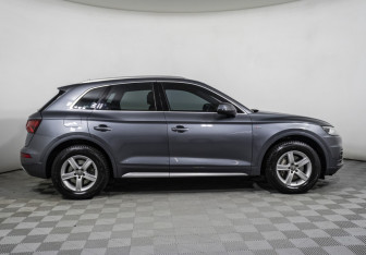 Подержанный автомобиль Audi Q5 2017 года (4 фото)