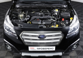 Подержанный автомобиль Subaru Outback Wagon 2017 года (9 фото)