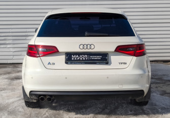 Подержанный автомобиль Audi A3 Hatchback 2014 года (6 фото)