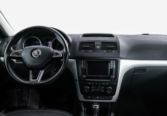 Подержанный автомобиль Skoda Yeti 2017 года (6 фото)