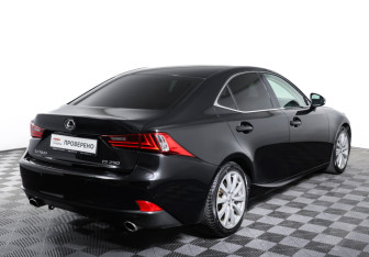 Подержанный автомобиль Lexus IS Sedan 2014 года (5 фото)