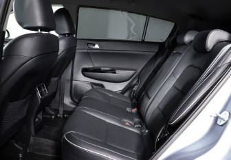 Подержанный автомобиль Kia Sportage 2021 года (18 фото)