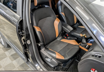 Подержанный автомобиль LADA (ВАЗ) XRAY 2019 года (23 фото)