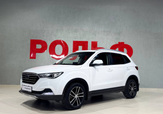 Подержанный автомобиль FAW Besturn X40 2019 года (7 фото)