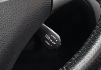 Подержанный автомобиль SsangYong Actyon 2012 года (13 фото)