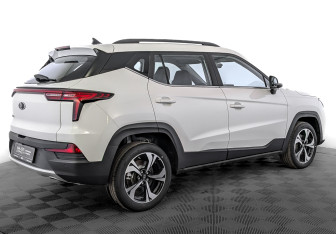 Новый Москвич 3 2023 (5 фото)