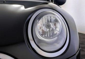 Подержанный автомобиль MINI Clubman Wagon 2019 года (17 фото)