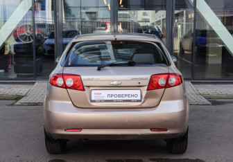Подержанный автомобиль Chevrolet Lacetti Hatchback 2007 года (5 фото)
