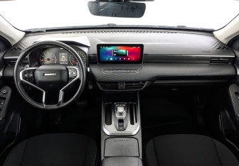 Подержанный автомобиль Haval Jolion 2022 года (14 фото)