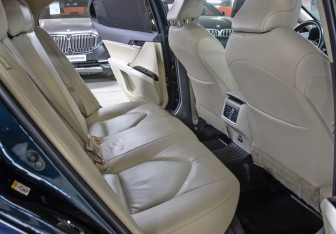 Подержанный автомобиль Toyota Camry Sedan 2018 года (12 фото)