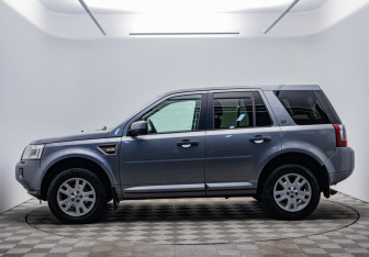 Подержанный автомобиль Land Rover Freelander 2012 года (8 фото)