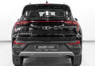 Подержанный автомобиль Москвич 3 2023 года (6 фото)