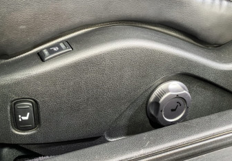 Подержанный автомобиль Nissan GT-R 2011 года (22 фото)