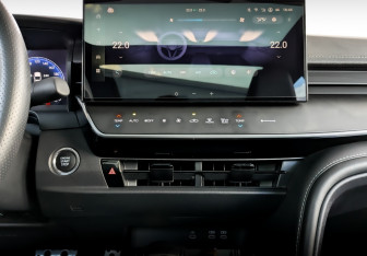 Подержанный автомобиль Toyota Camry Sedan 2024 года (15 фото)