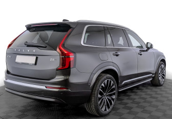 Новый Volvo XC90 2025 (2 фото)