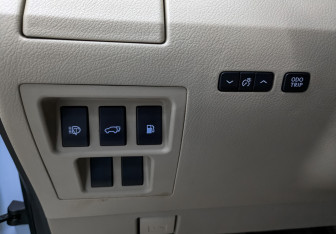 Подержанный автомобиль Lexus RX 2012 года (30 фото)