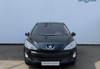 Подержанный автомобиль Peugeot 308 Hatchback 2009 года (2 фото)
