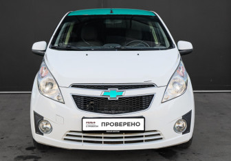Подержанный автомобиль Chevrolet Spark 2012 года (2 фото)