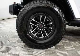 Новый Jeep Wrangler 2024 (9 фото)