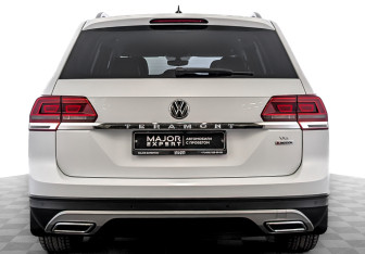 Подержанный автомобиль Volkswagen Teramont 2019 года (6 фото)