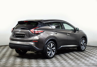 Подержанный автомобиль Nissan Murano Suv 2017 года (3 фото)