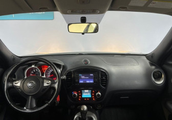 Подержанный автомобиль Nissan Juke 2012 года (12 фото)