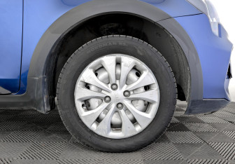 Подержанный автомобиль Kia Rio Hatchback 2021 года (18 фото)