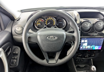 Подержанный автомобиль LADA (ВАЗ) Largus Wagon 2025 года (21 фото)