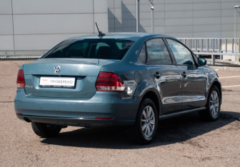 Подержанный автомобиль Volkswagen Polo Sedan 2019 года (5 фото)