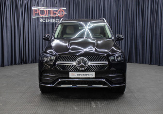 Подержанный автомобиль Mercedes-Benz GLE 2020 года (2 фото)